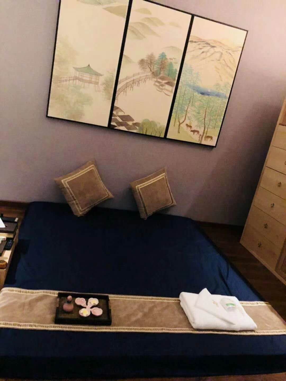 杭州男士会所：昨晚体验专业按摩助浴之旅